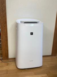 【教室内観】空気清浄機を導入しています。