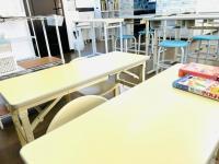 座るとお兄さん、お姉さんになった気分♫よい姿勢で座る経験になります。