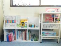 希望者には絵本など貸し出します