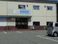 教室前には広い駐車場があり、お車での来室も安心です