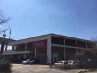 マックスバリュ東金沢駅前店内にあります。