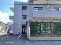 こんにちは!教室の入口です。2階が公文の教室です。