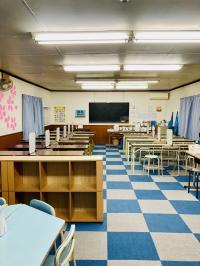 幼児さん用のテーブルは<br />
指導者席の近くにあります。