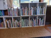 絵本を通して、いろんな世界を体験することができます。