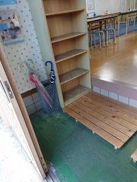 ベビーカーでのご来室時も玄関内に置いていただけます。