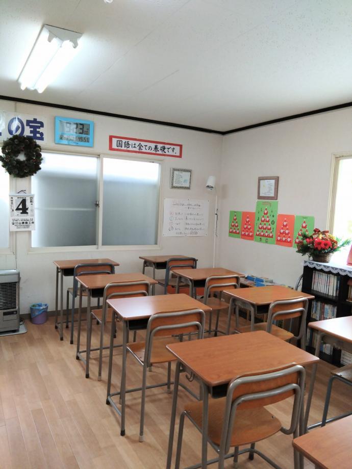 主に中高生の生徒さん用の学習スペースもあります。
