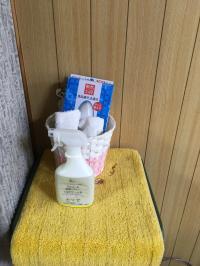 入室の際は、手指の消毒にご協力をお願いします。