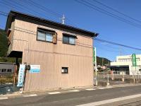 大垣共立銀行さまの南隣です。駐車場もご心配ありません。