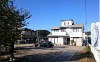 送迎に便利な駐車場があります。