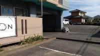 駐車場は右奥の2-1です。(教室の目の前ではないのでお気を付けください)