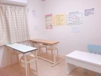 落ち着いた雰囲気です。おもちゃやえほんなど用意してお待ちしています。