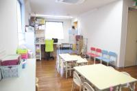 歌や読み聞かせもグループで楽しく実施しています。