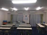 明るくてきれいな教室です。