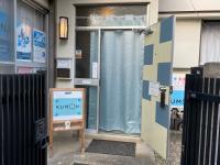 教室入口には前庭もあります。ベビーカーも楽々スペースです。