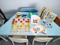 お子さまの成長に役立つくもんの教具をご紹介できます。