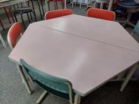 教室でのBKタイムは、幼児席で教室のタブレットを使用して楽しく実施します。