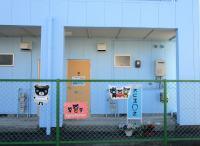 竜洋西保育園の道をはさんだ南側です。