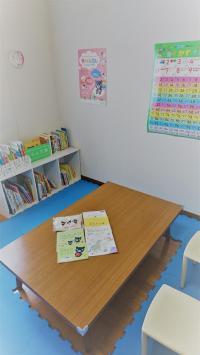 抱っこでも隣に座っても・・・Babyの安全に配慮しています