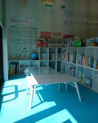 待合いコーナー／退室時メールお知らせシステムで安心です。