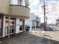 駐車場があります。お車でもベビーカーでもOKです。