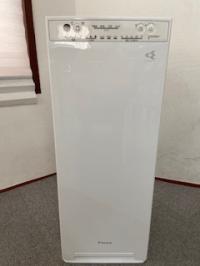 空気清浄加湿器を入れています。<br />
