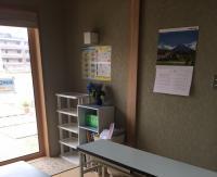 自宅教室ですが、掃き出し窓から直接教室に入っていただきます。