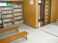 幼児コーナーと教室文庫