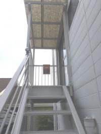 ベビーカーでもご安心下さい♪階段を上がる際にお声かけ下さい☆