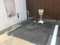 ビル裏手に専用駐輪場も完備☆駐車場もございます☆