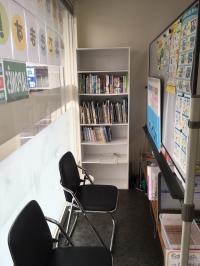 待合席☆読書をしてお迎えを待ちます！教室見学などはいつでもどうぞ！