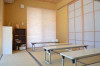 幼児さんも専用の机で学習できます。