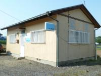 ミルクロード沿いにある教室です。