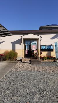 駐輪・駐車場を完備