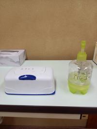 教室内ではマスクを着用、消毒も用意してあります。