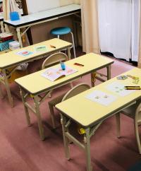 幼児コーナーです。一人ひとりにきめ細かく丁寧に指導します。