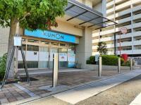 教室はマンションの一階。ベビーカーのままお入りください。