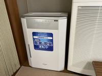 【感染対策】除菌空気洗浄機を設置しています。