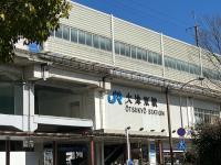 JR大津京駅の東側、徒歩２分のところにあります。