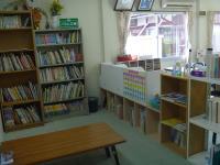 絵本もたくさん置いています。