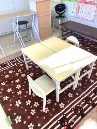 幼児さん向けの机・椅子や、教具などもぜひご覧ください！