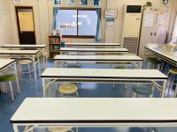 こちらは小学生以上(一人でできるようになったら)の学習席です。