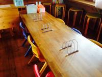 (*^^*)小さなお子様用の席。鉛筆の持ち方も指導します♪