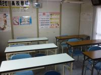 アットホームな教室でお話いただけます。