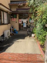 ベビーカーが置けます。