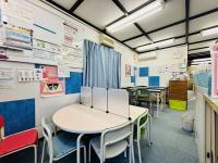 幼児専用席です。<br />
ベビー公文は、こちらの席にてさせていただきます。