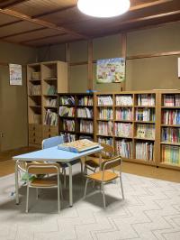 BabyKumon室＆図書室&待合室。たくさんの本をご用意！