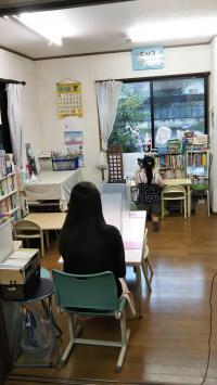 先生と一緒にゆったりと本読みできます。