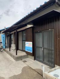 教室の外観です。リニューアルに伴い、入り口が手前側に変更になりました。