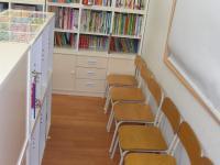 保護者の方や<br />
お迎えを待つ生徒の<br />
待合せきです