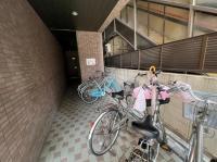 駐輪場もありますので、自転車でお越しいただいても大丈夫です。